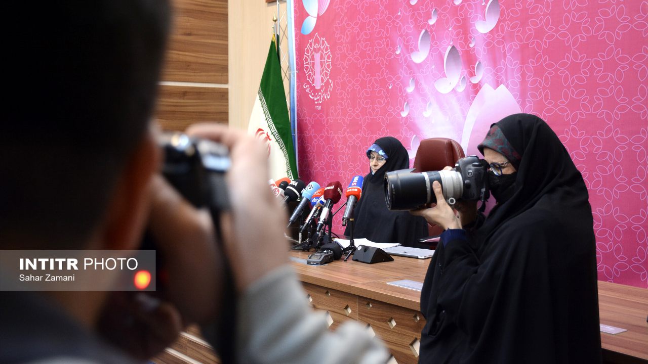 نشست خبری انسیه خزعلی